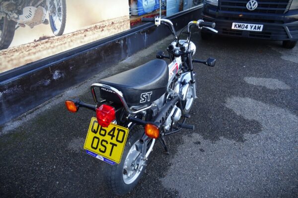 Honda Dax ST50J - Image 3