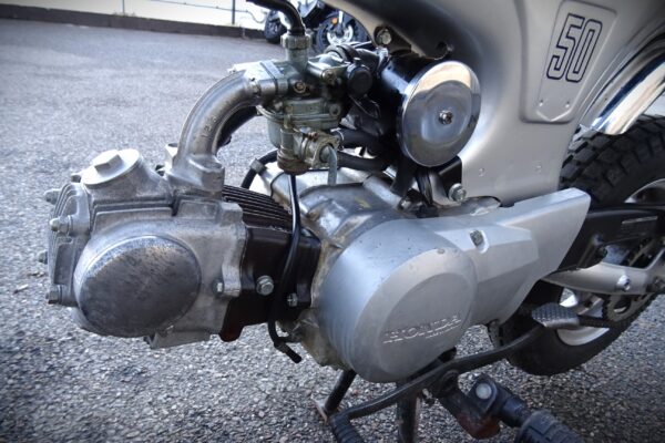 Honda Dax ST50J - Image 5