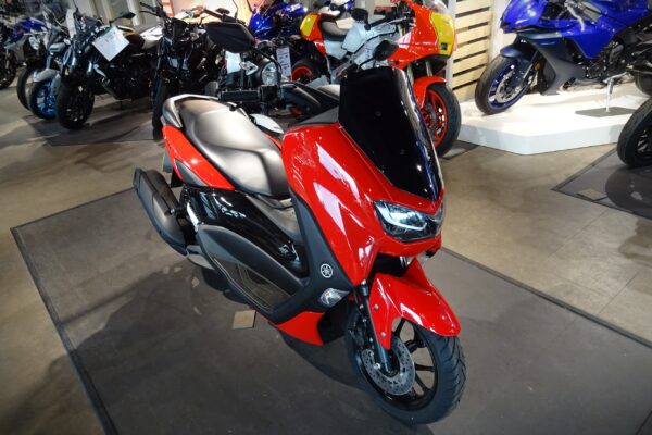 Yamaha NMAX125 New Pre-reg offer! SAVE £500 - Image 2