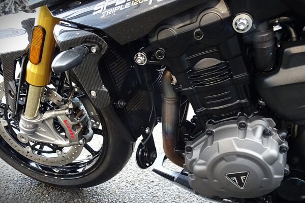 Triumph Speed Triple 1200 RR - Image 7